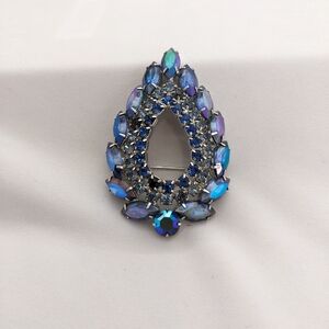 EUC Vintage Juliana Sarah Coventry Teardrop Blue Lagoon Rhinestone Brooch 1960s
